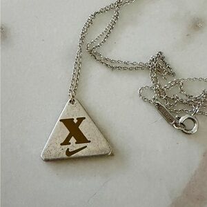 Tiffany Finisher Pendant Nike Women’s Marathon 2013